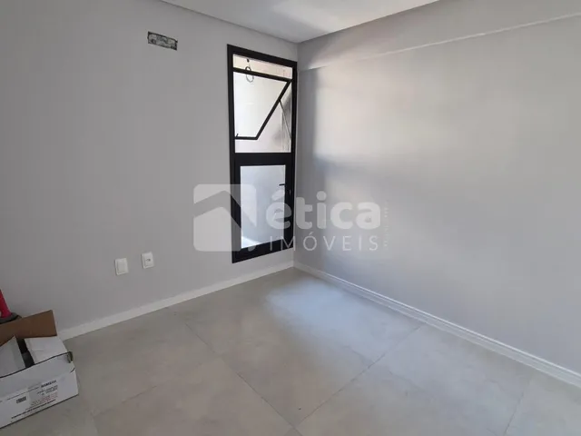 Imagem 7: Apartamento de 03 dormitórios sendo 01 suíte e 02 vagas para locação na Vila