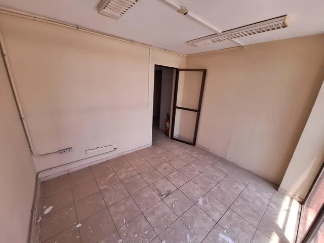 Imagem 6: PREDIO COMERCIAL NA RUA RIBEIRO DE BRITO