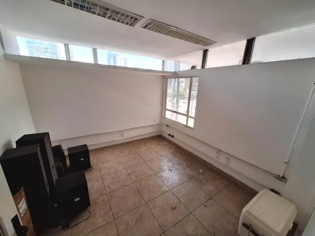 Imagem 10: PREDIO COMERCIAL NA RUA RIBEIRO DE BRITO