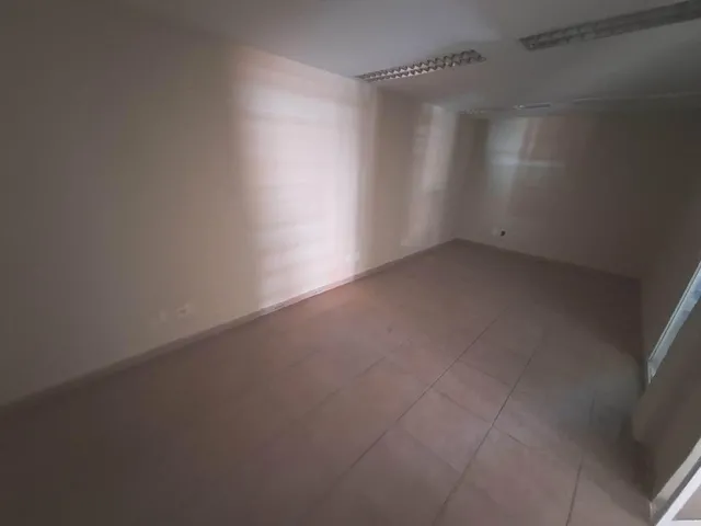 Imagem 7: PREDIO COMERCIAL NA RUA RIBEIRO DE BRITO