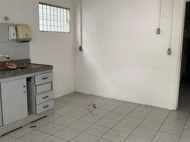 Imagem 16: LOJA NA AVENIDA MONTEVIDEU