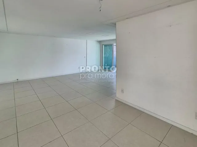 Imagem 2: Apartamento de Alto Padrão em Boa Viagem - 152m²