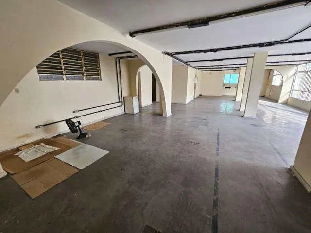 Imagem 2: PRÉDIO COM 2 PAVIMENTOS NA AVENIDA CONSELHEIRO AGUIAR