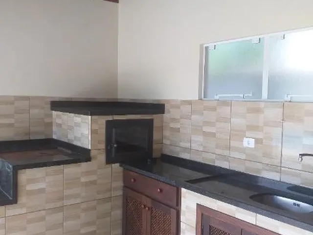 Imagem 11: Casa de 3 Quartos À Venda Ou Locação no Centro de Garuva-Sc: 2 Salas, 3 Banheiros, 1 Suíte, 2 Vagas de Garagem, 190M²