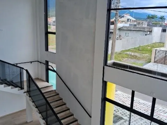 Imagem 11: Salão Comercial para Locação em Garuva-Sc, Bairro Loteamento Viverdi: 1 Sala, 4 Banheiros, 4 Vagas de Garagem, 373M²