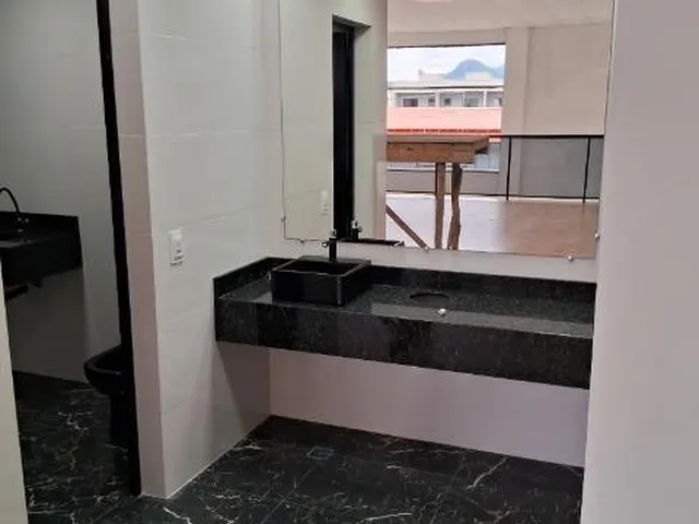 Imagem 7: Salão Comercial para Locação em Garuva-Sc, Bairro Loteamento Viverdi: 1 Sala, 4 Banheiros, 4 Vagas de Garagem, 373M²