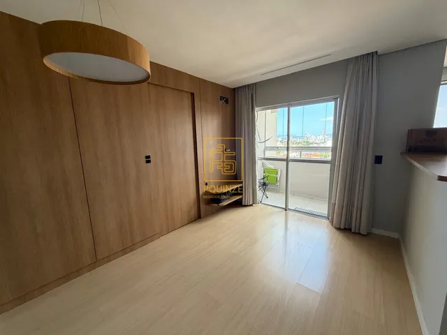 Imagem 6: Apartamento Semi Mobiliado com Fino Acabamento a 800 Metros da Praia
