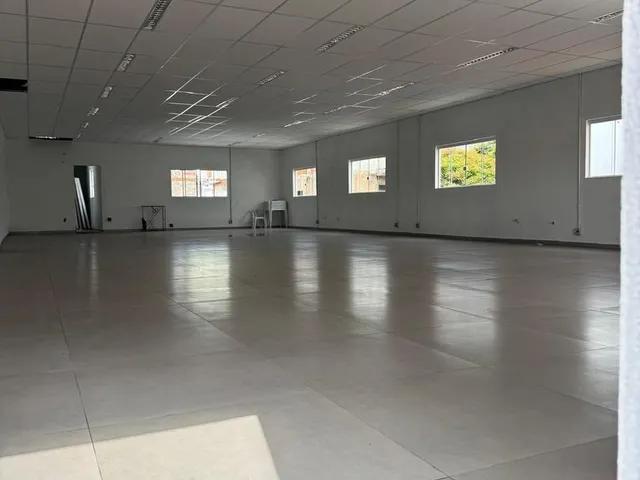 Imagem 7: Espaço Comercial para Locação em Caieiras, São Paulo - 339m², 4 Banheiros, Rua