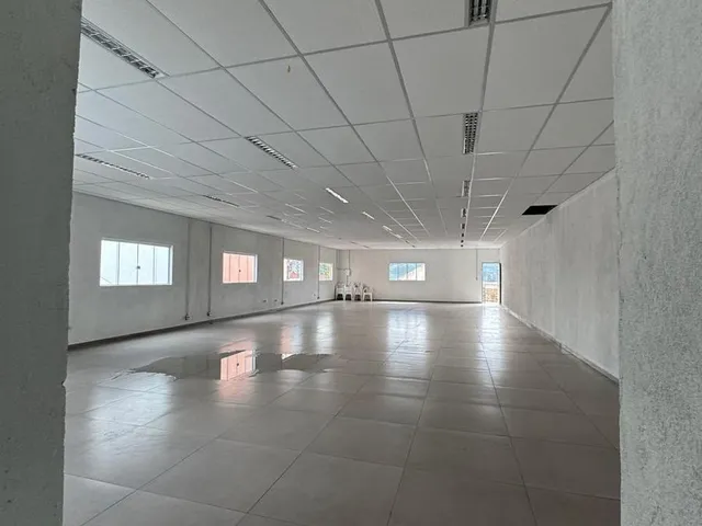 Imagem 10: Espaço Comercial para Locação em Caieiras, São Paulo - 339m², 4 Banheiros, Rua