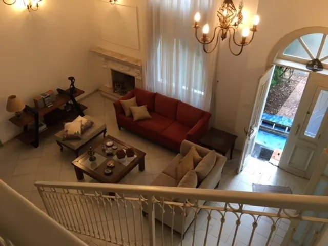 Imagem 1: 0 Casa com 4 dormitórios