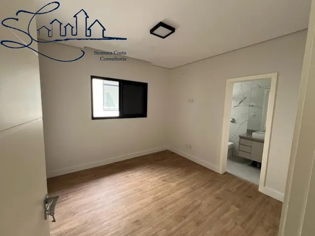 Imagem 12: Você já sonhou em viver em uma casa espaçosa, confortável e cheia de estilo? Então