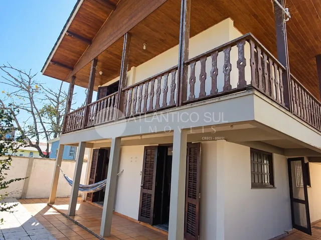 Imagem: Casa com 5 quartos pertinho da praia - região