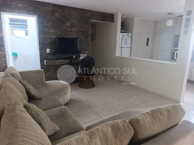 Imagem 12: Casa com piscina balneário Praia Grande pertinho do mar