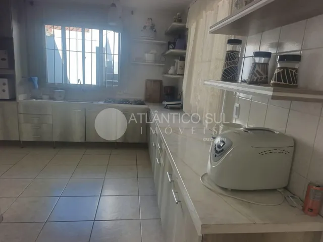 Imagem 13: Casa com piscina balneário Praia Grande pertinho do mar