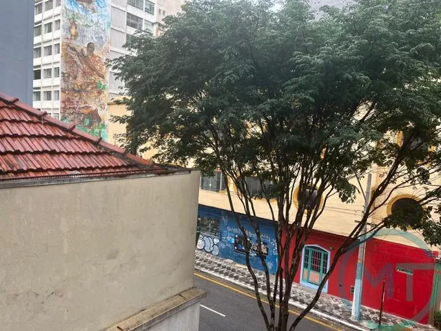 Imagem 7: Localizado no coração de São Paulo, este apartamento é uma ótima opção para quem