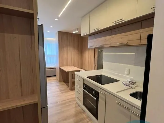 Imagem: Apartamento À Venda em Condomínio no Bairro