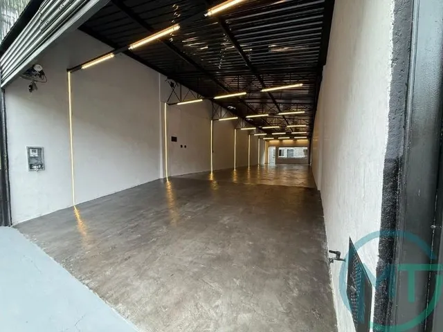 Imagem: Galpão Comercial à Venda em São Paulo-SP