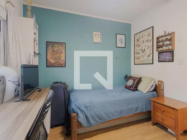 Imagem 5: Esta encantadora casa localizada em São Paulo oferece um espaço amplo e confortável