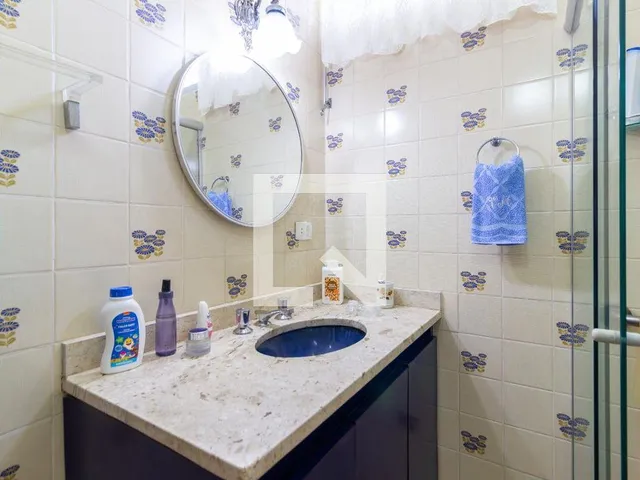 Imagem 8: Casa em condomínio fechado com edícula ! Sala grande ! Quartos com muito espaço ! Casa