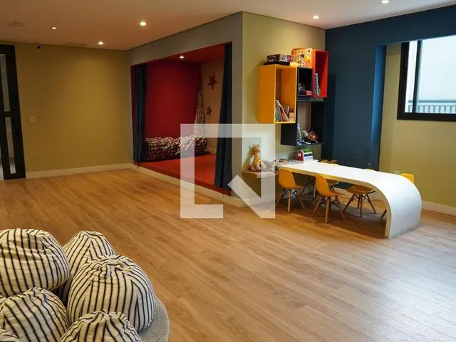 Imagem 2: Localizado no charmoso bairro do Sumaré, em São Paulo, este espaçoso apartamento de