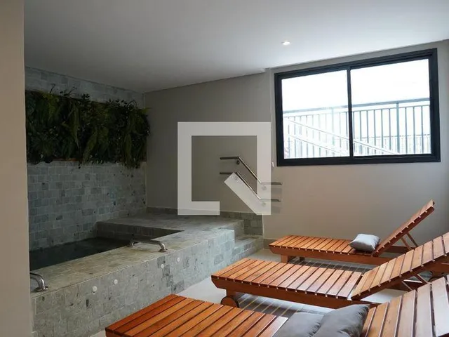 Imagem 7: Localizado no charmoso bairro do Sumaré, em São Paulo, este espaçoso apartamento de