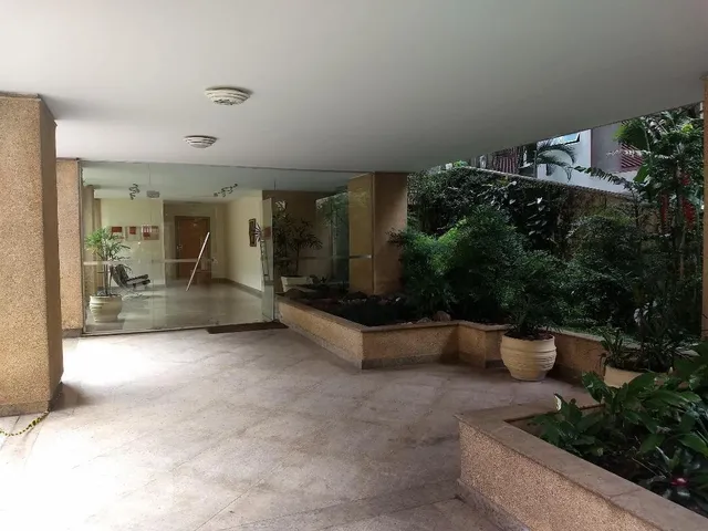 Imagem 8: Agende sua Visita Agora Mesmo. Para Venda Com 4 Quartos e 4 Banheiros, 220 m² em