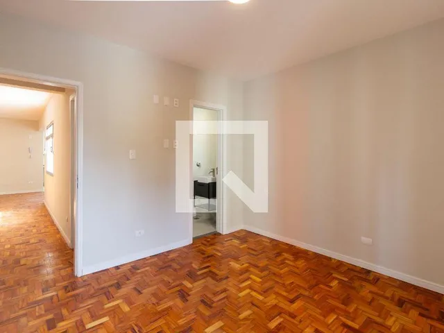 Imagem 10: Localizado no vibrante bairro de Pinheiros, em São Paulo, este apartamento oferece uma