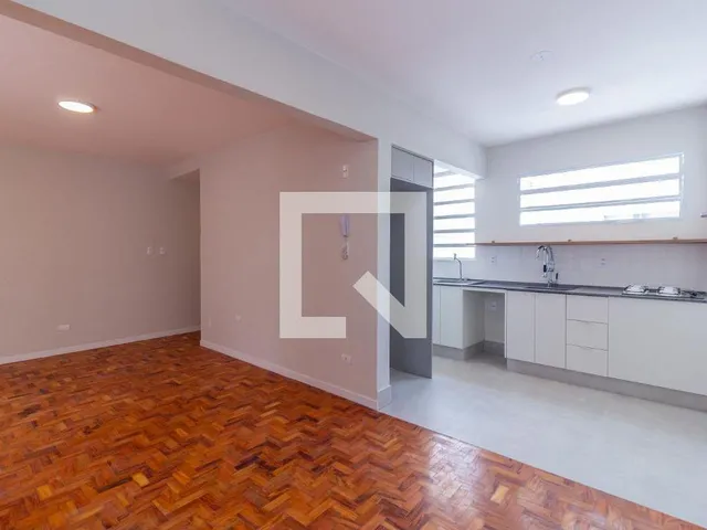 Imagem 15: Localizado no vibrante bairro de Pinheiros, em São Paulo, este apartamento oferece uma