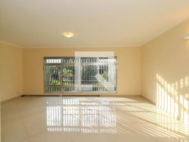 Imagem 1: 0 Casa com 4 dormitórios