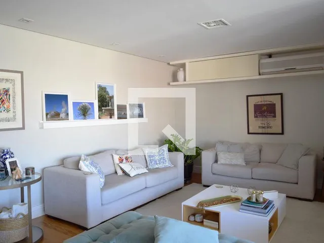 Imagem: Este apartamento mobiliado está localizado