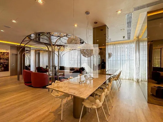 Imagem 7: Localizado na vibrante cidade de São Paulo, este apartamento oferece uma combinação