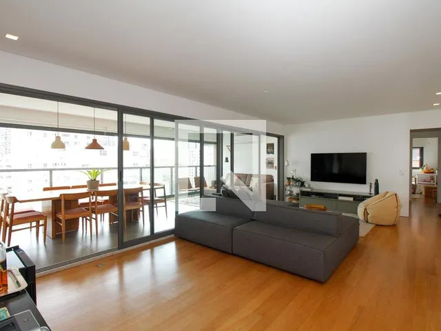 Imagem: Este espaçoso apartamento de 162 metros