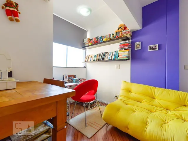 Imagem 6: Este espaçoso apartamento de 114 metros quadrados oferece o equilíbrio perfeito entre