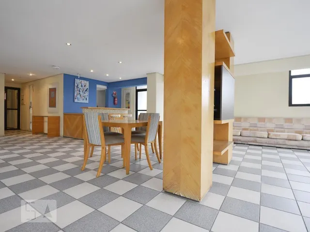 Imagem 16: Este espaçoso apartamento de 114 metros quadrados oferece o equilíbrio perfeito entre