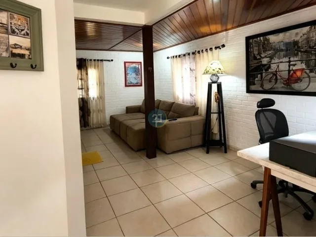 Imagem 6: Alugo casa ampla com 04 quartos, 04 vagas de garagem, piscina, em terreno com 500m²
