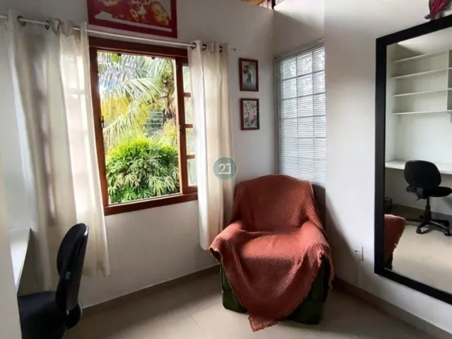 Imagem 16: Alugo casa ampla com 04 quartos, 04 vagas de garagem, piscina, em terreno com 500m²