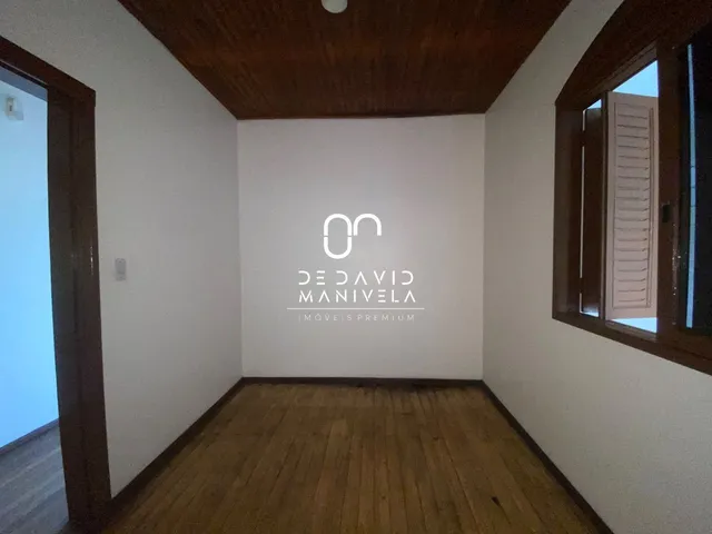 Imagem 7: Casa desocupada Dormitórios 3 e 2 vagas de garagem