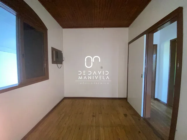 Imagem 8: Casa desocupada Dormitórios 3 e 2 vagas de garagem