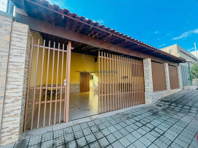 Imagem: CASA RESIDENCIAL em ALFENAS - MG, RESIDENCIAL