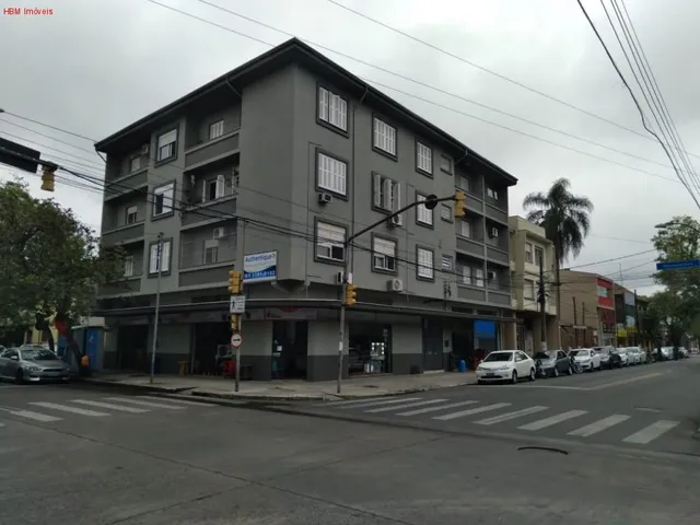 Imagem 1: Loja Comercial em Ótima Localização. Amplo Espaço com Pé Direito Alto. Agende Visita