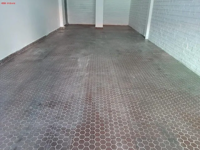 Imagem 4: Loja Comercial em Ótima Localização. Amplo Espaço com Pé Direito Alto. Agende Visita