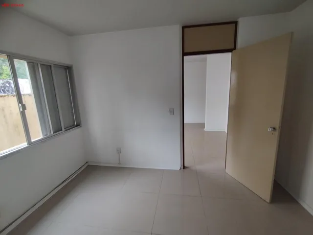 Imagem 11: Apartamento desocupado, pronto para ser habitado 1 dormitório, 1º andar, sala, cozinha