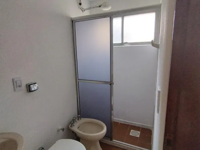 Imagem 7: Apartamento desocupado, pronto para ser habitado 1 dormitório, 1º andar, sala, cozinha