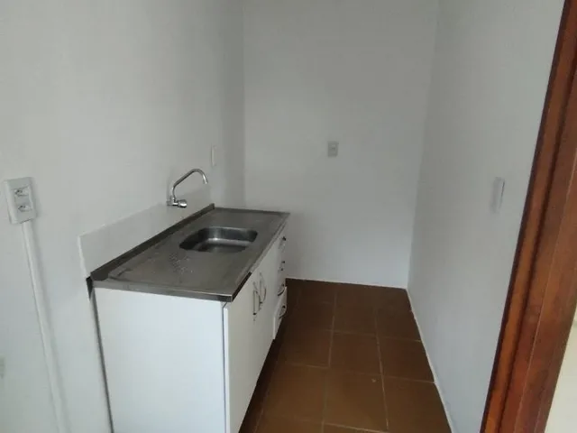 Imagem 6: Apartamento desocupado, pronto para ser habitado 1 dormitório, 1º andar, sala, cozinha