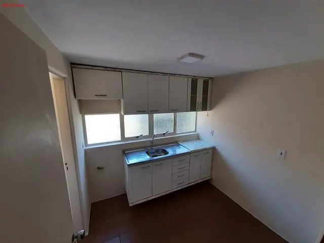 Imagem 11: EXCELENTE APTO 2 DORMITÓRIOS, SALA 2 AMB, COZINHA E ÁREA DE SERV SEPARADA, PRIMEIRO