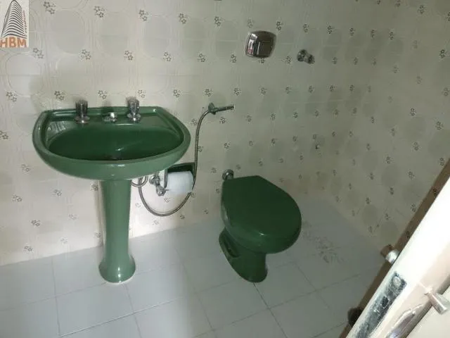 Imagem 16: Apto com dois dorm., amplo, arejado e ensolarado, 5º andar, lateral norte, prédio com