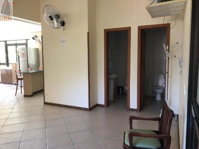 Imagem 3: Apartamento 2 dorm, suíte, 2 banheiros, living amplo, sacada fechada com churrasqueira