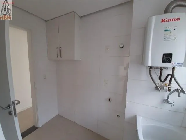 Imagem 13: Venha se encantar com este excelente apartamento, localizado em uma zona essencialmente