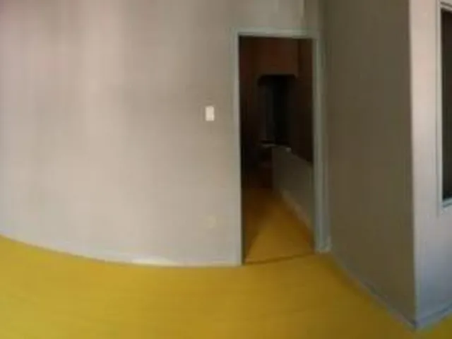 Imagem 10: Casa térrea e primeiro piso para venda. No térreo 07 peças a primeira da frente com