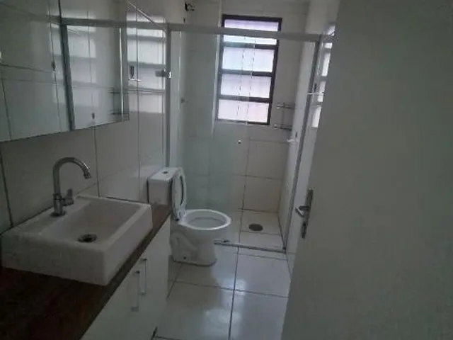 Imagem 4: APARTAMENTO BEM LOCALZIZADO, COM 2 DORMITORIOS, SALA COZINHA, BANHEIRO SOCIAL E AREA DE
